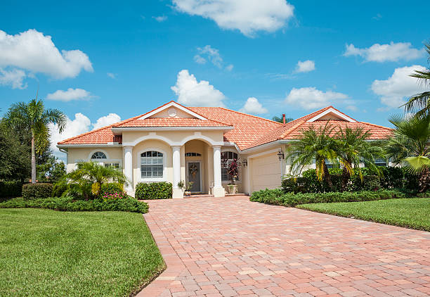 Best Custom driveway paver designs in Berwyn, IL